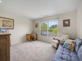 4th bedroom - Upper floor