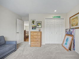 4th bedroom - Upper floor