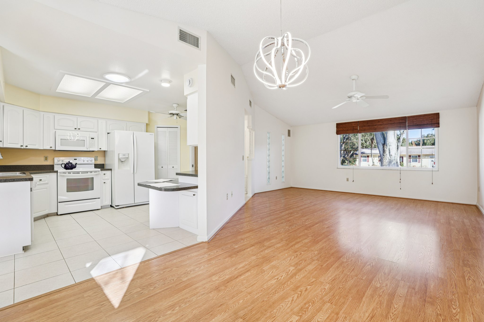 Greenlaw Ct-S1002-011.jpg