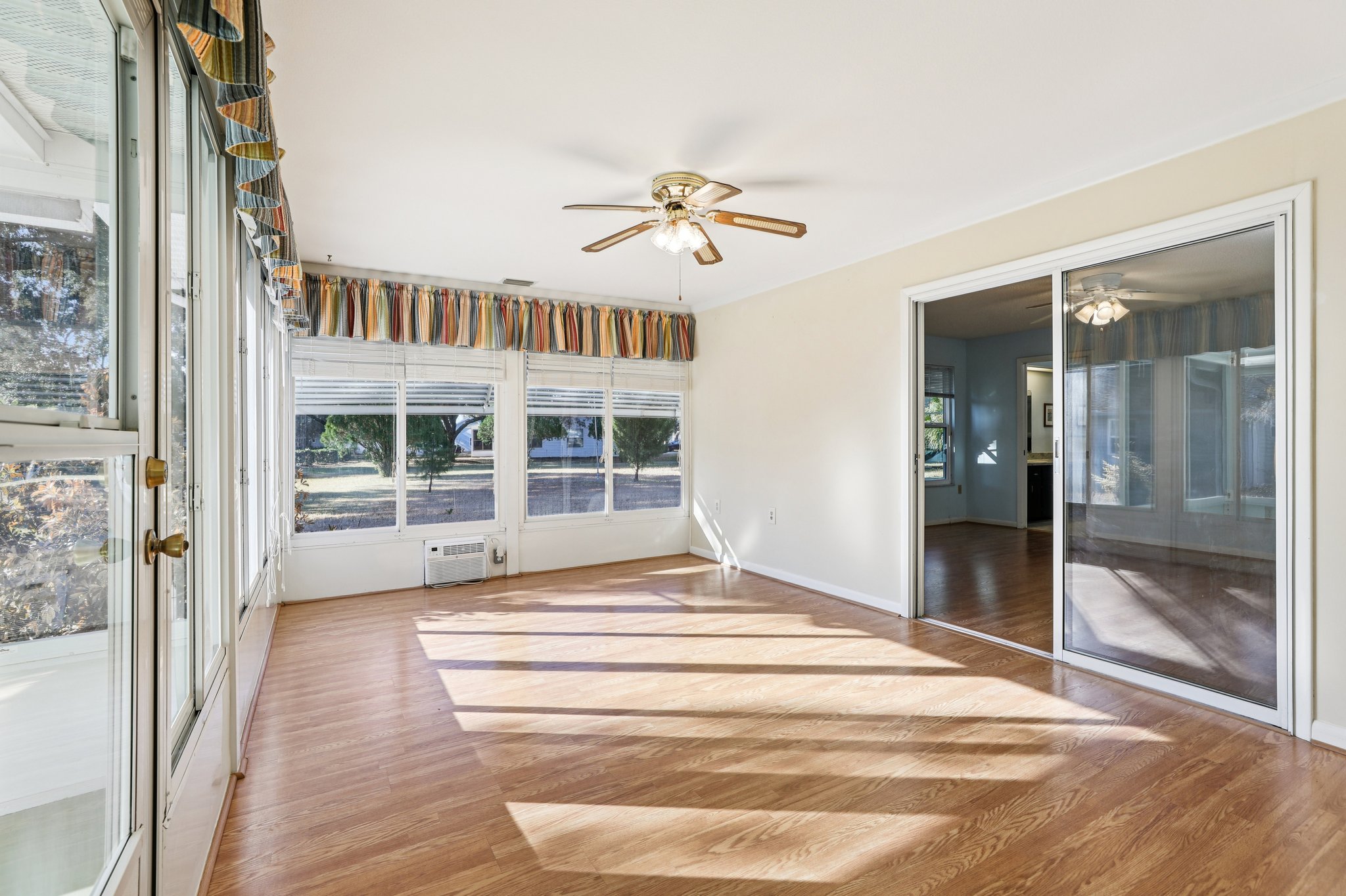 Greenlaw Ct-S1002-016.jpg