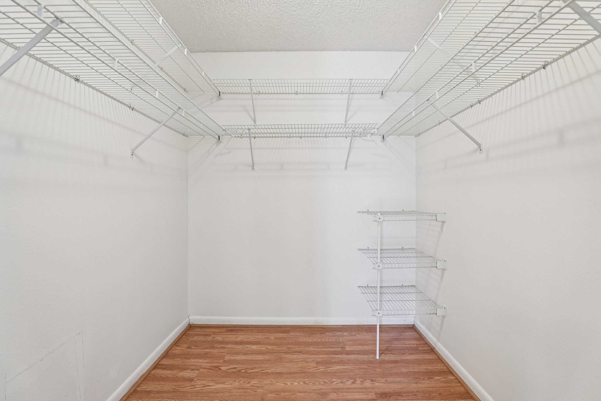 Greenlaw Ct-S1002-025.jpg