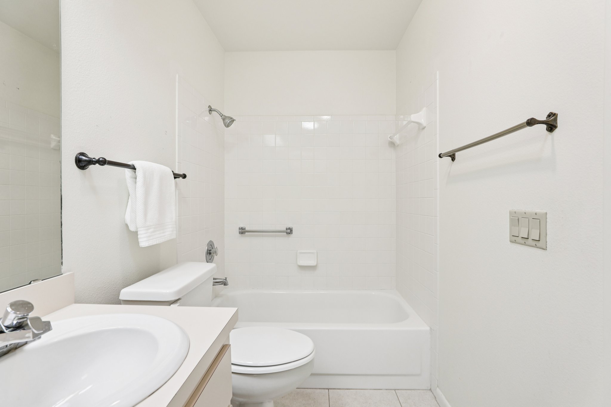 Greenlaw Ct-S1002-029.jpg