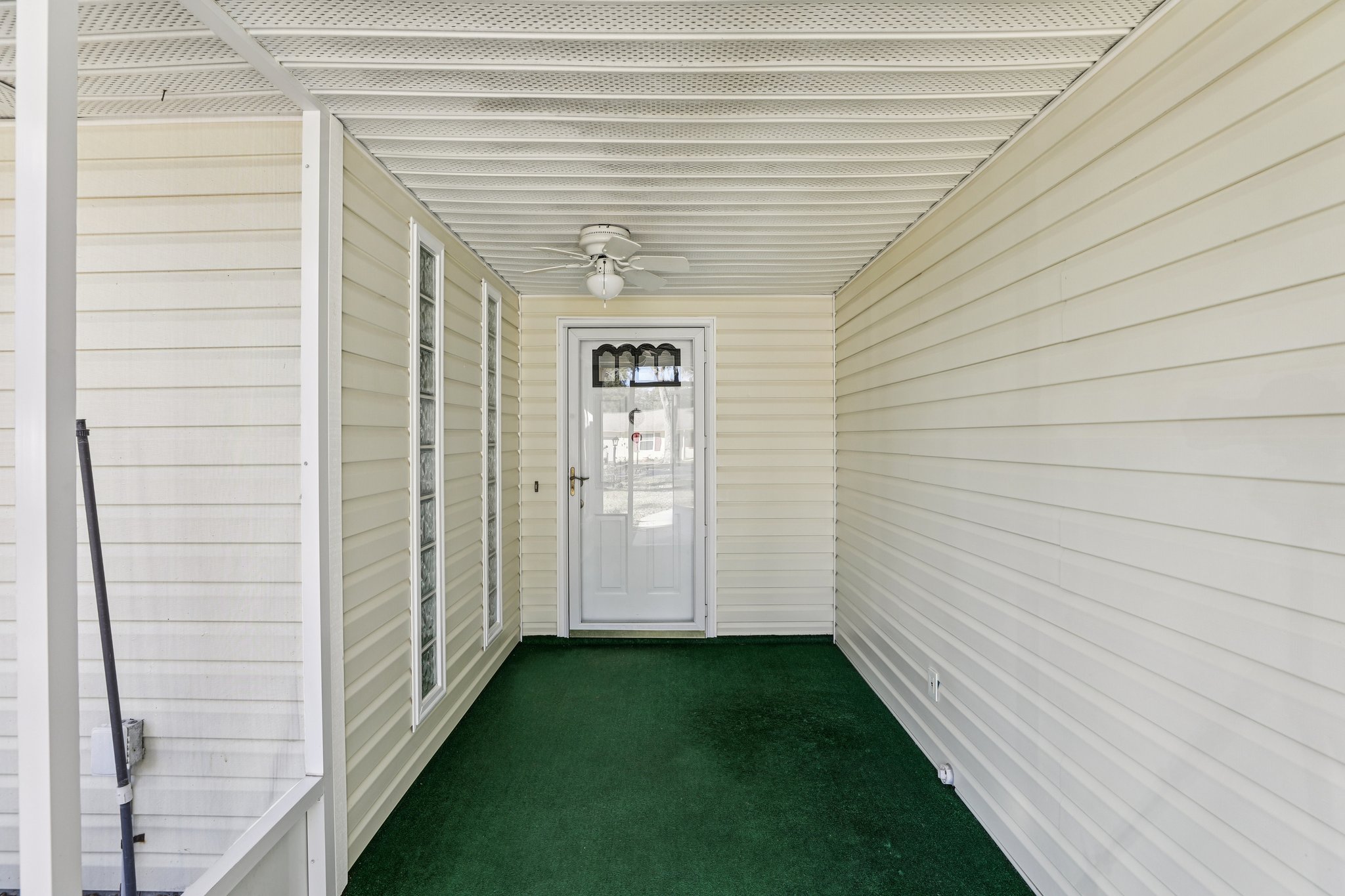 Greenlaw Ct-S1002-040.jpg