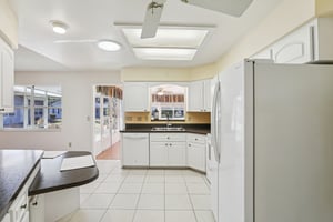 Greenlaw Ct-S1002-015.jpg