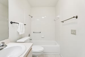 Greenlaw Ct-S1002-029.jpg