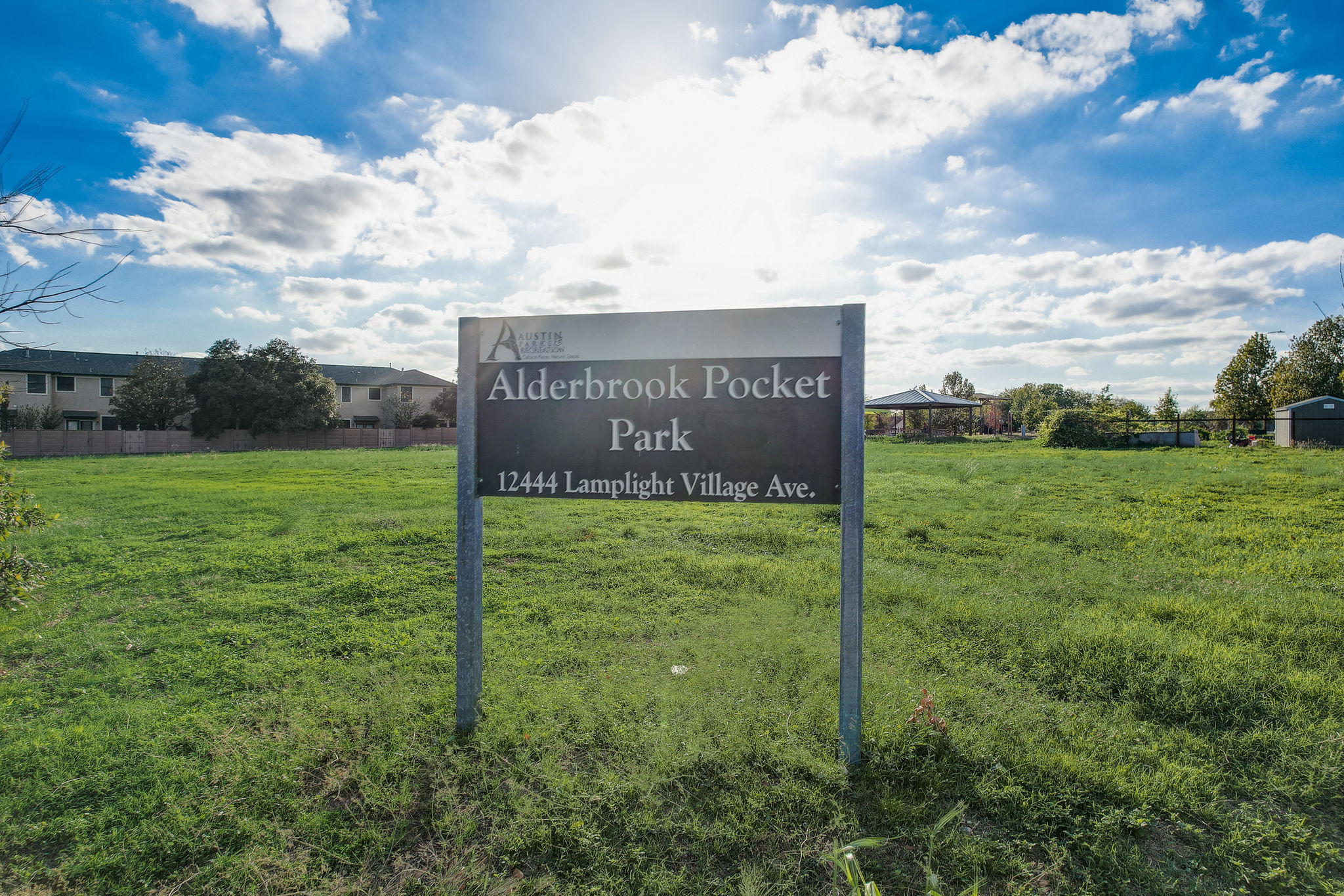 Singletree Ave-056