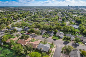 Singletree Ave-040