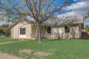 Singletree Ave-003