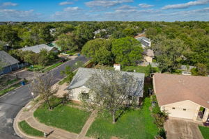 Singletree Ave-049