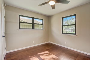 Singletree Ave-031