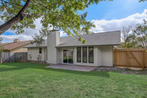 Singletree Ave-036