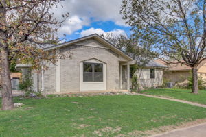 Singletree Ave-004