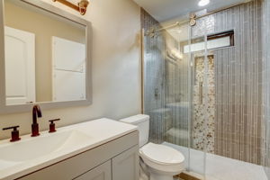 Singletree Ave-028