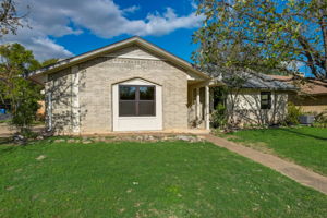 Singletree Ave-047
