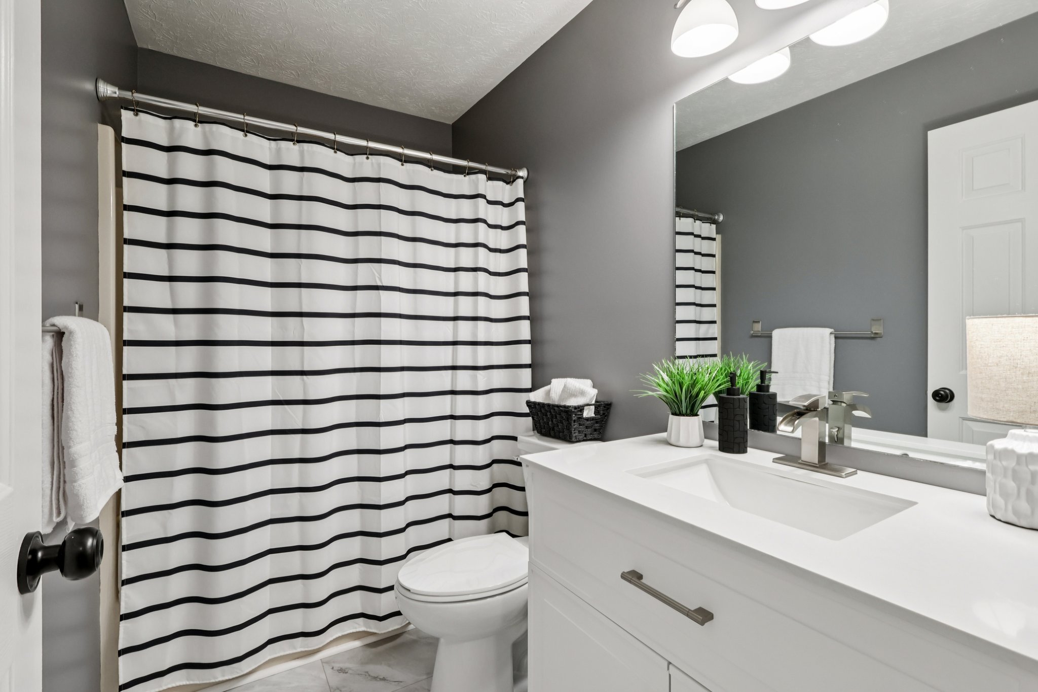 W Reserve Cir-S0701-019.jpg