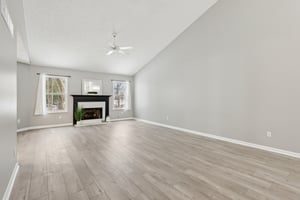 W Reserve Cir-S0701-007.jpg