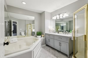 W Reserve Cir-S0701-023.jpg