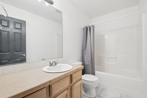 Blue Duck Dr-1706-025.jpg