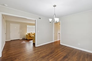 2109 N Warren Ave_017.jpg