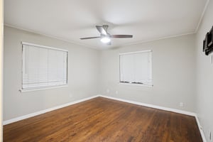 2109 N Warren Ave_023.jpg