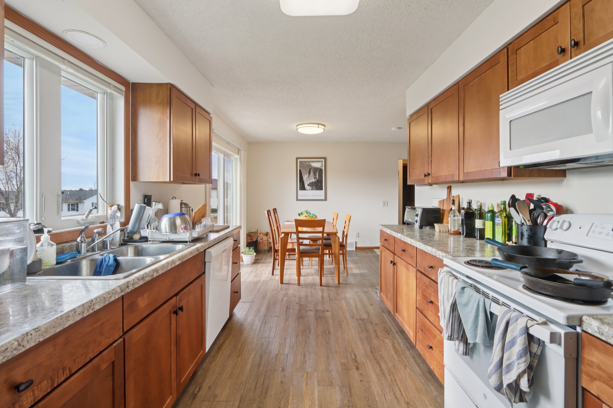 211-213 W Garfield Street-S2211-017.jpg