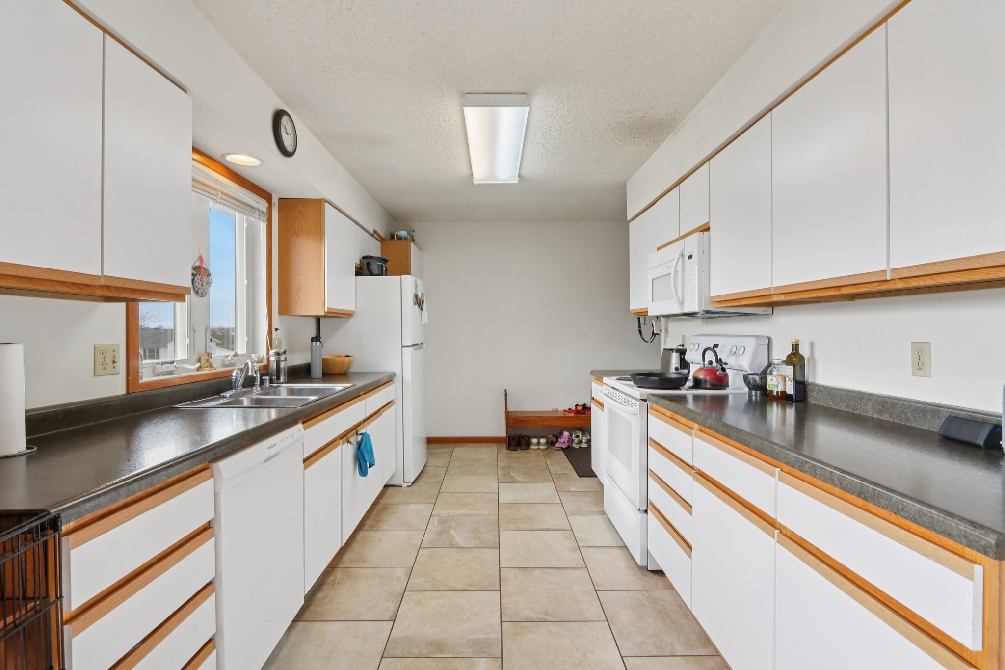 211-213 W Garfield Street-S2211-019.jpg