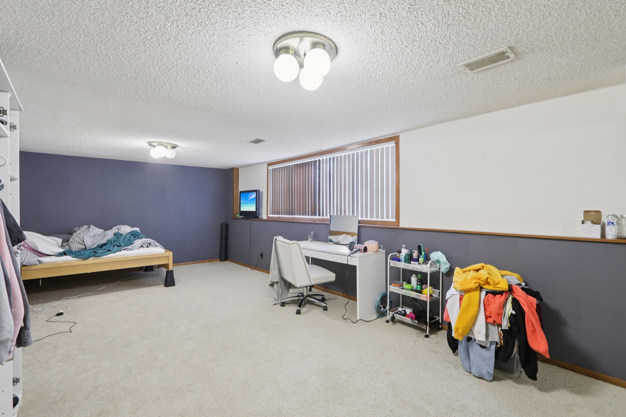 211-213 W Garfield Street-S2211-026.jpg