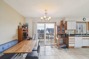 211-213 W Garfield Street-S2211-014.jpg