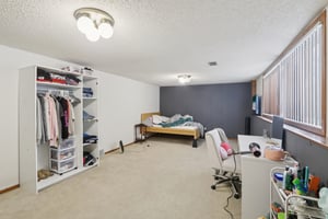 211-213 W Garfield Street-S2211-027.jpg