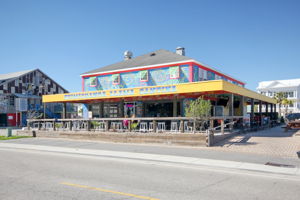  Photo 40