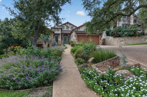  Photo 0