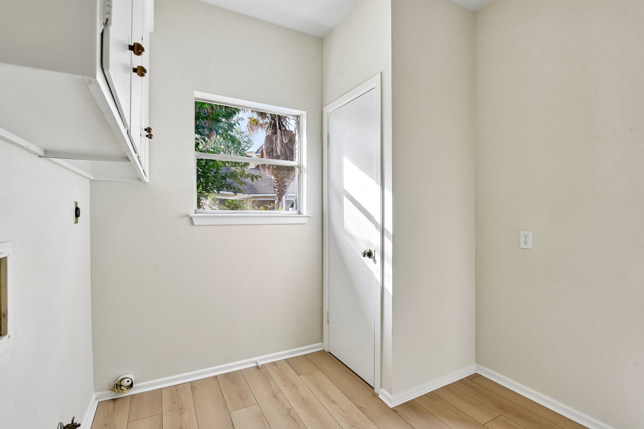 Chattington Ct-S1806-054.jpg