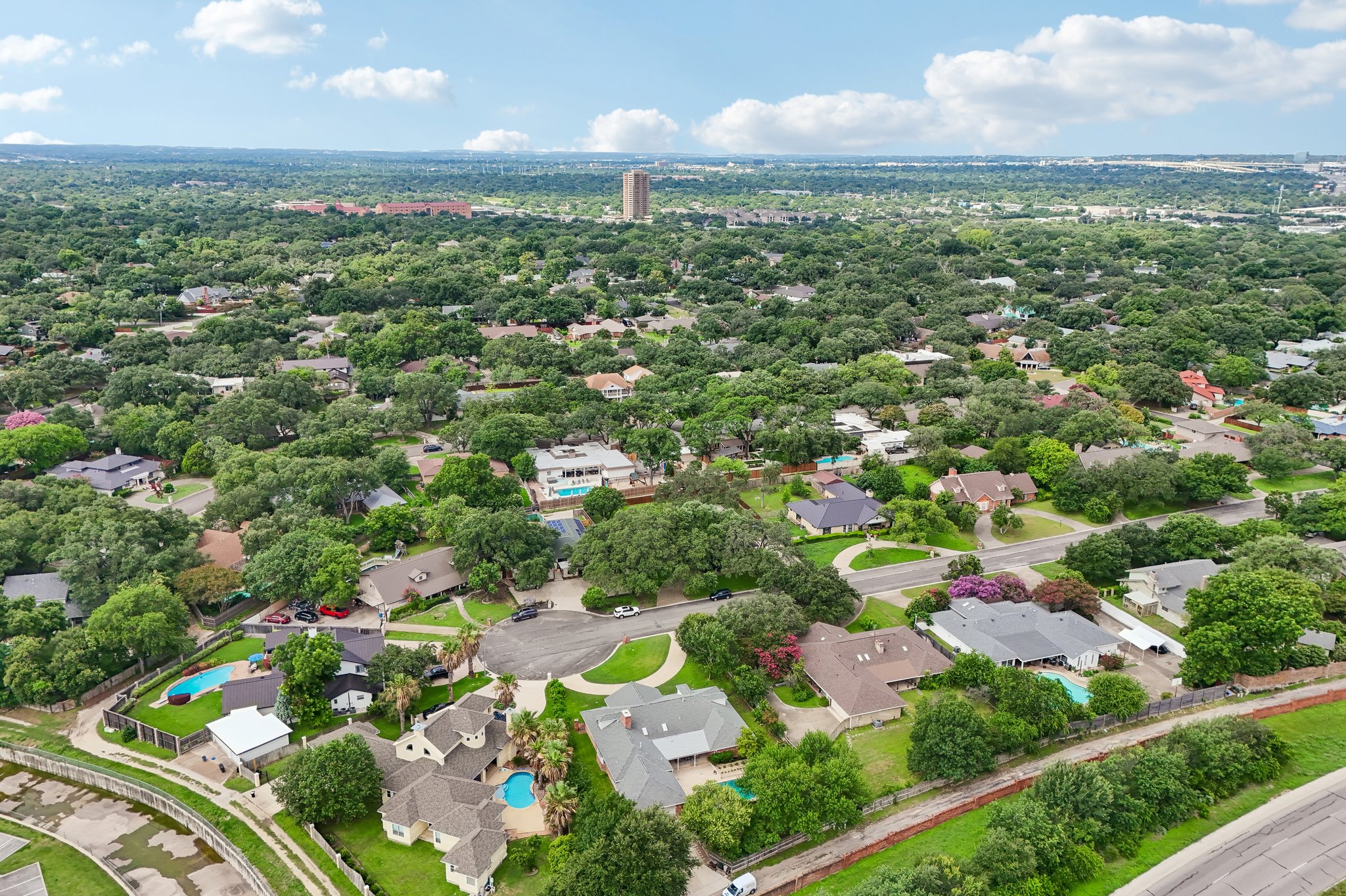 Chattington Ct-S1806-082.jpg
