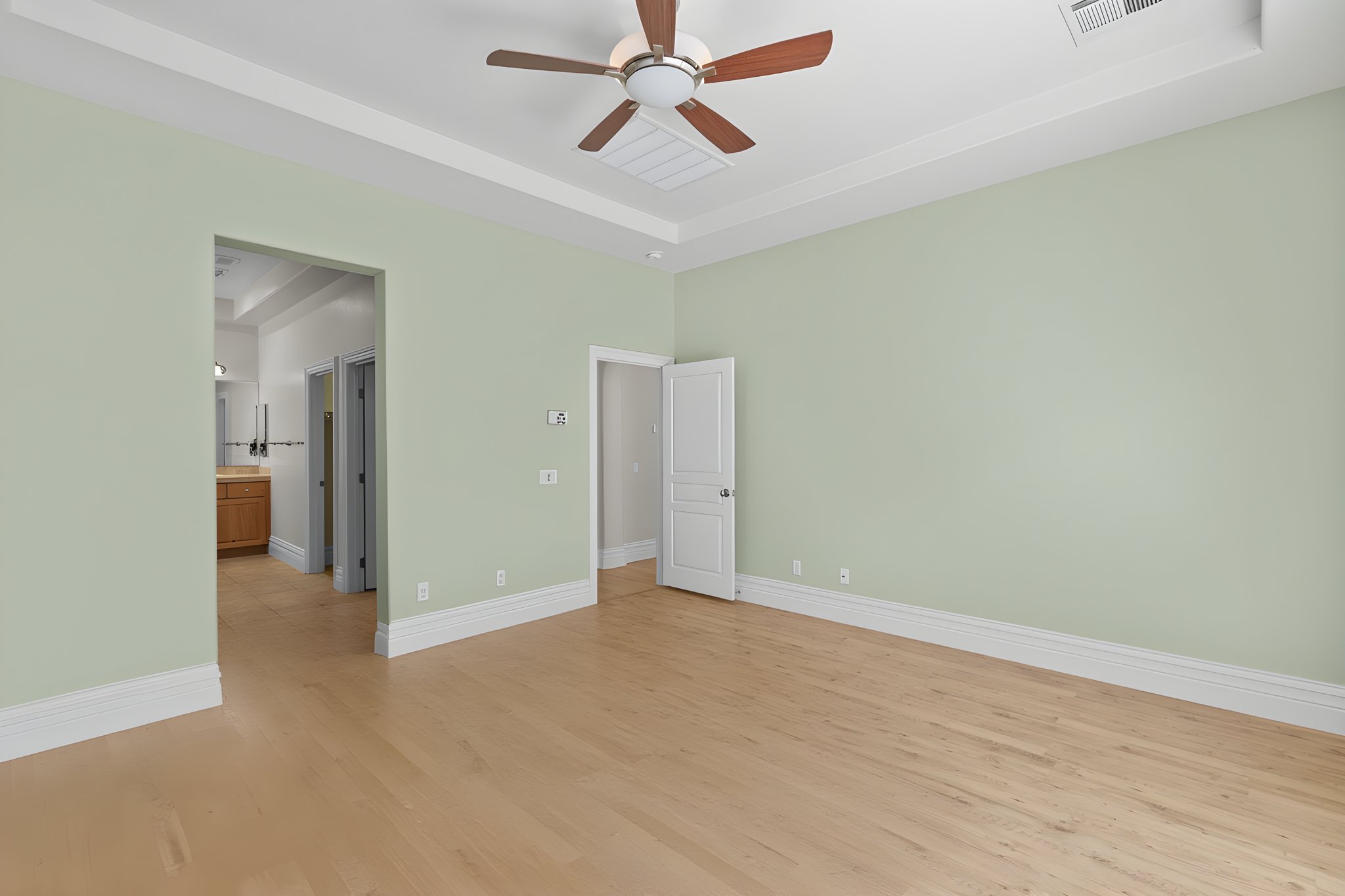 902A0455 furniture removed.jpeg