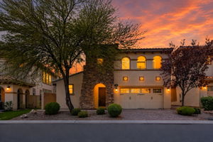  Photo 0