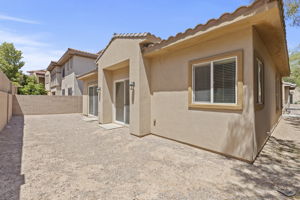  Photo 48