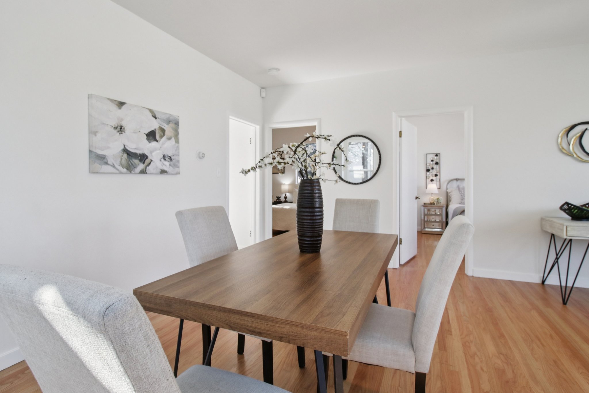 Delfino Ave-S0402-010.jpg