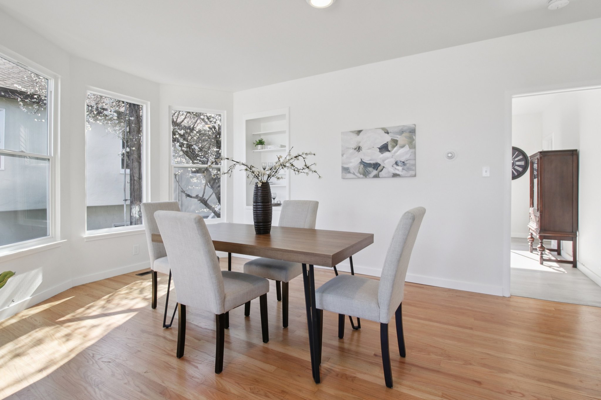 Delfino Ave-S0402-011.jpg