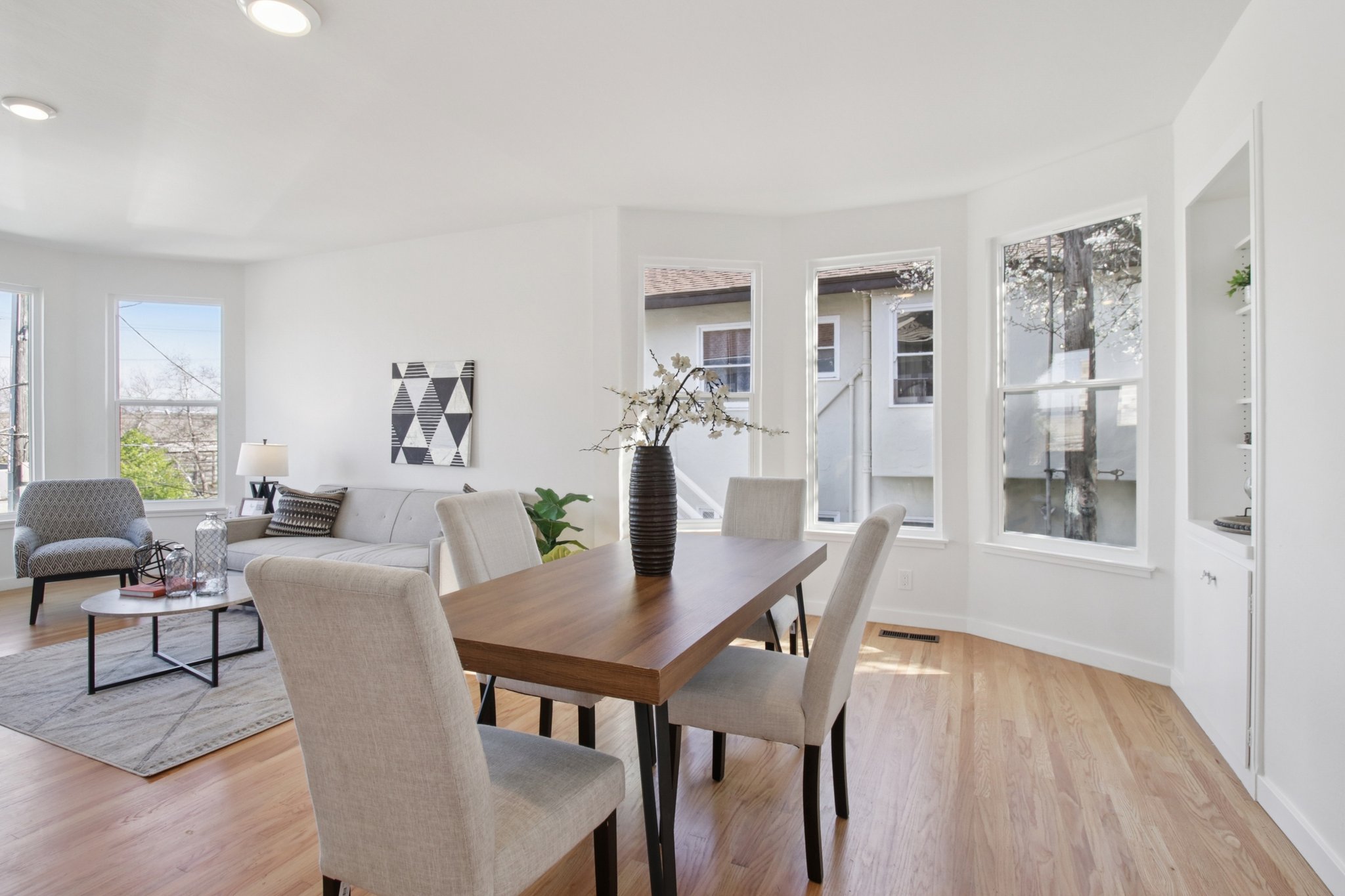 Delfino Ave-S0402-012.jpg