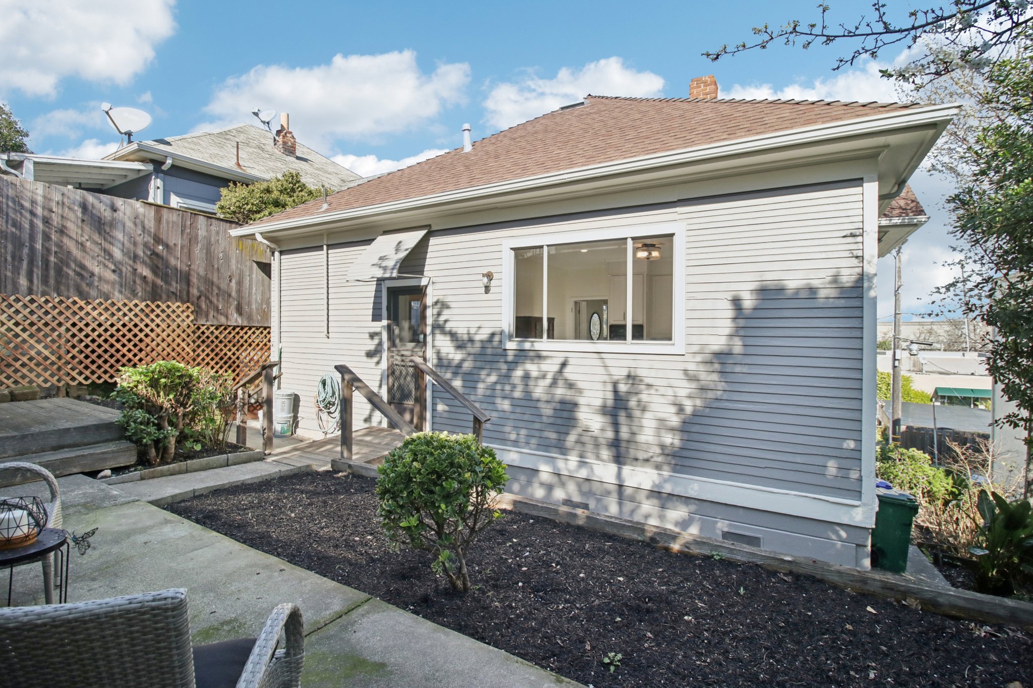 Delfino Ave-S0402-028.jpg