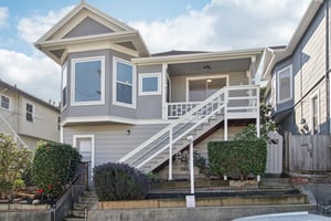 Delfino Ave-S0402-003.jpg