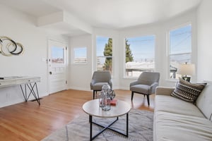 Delfino Ave-S0402-009.jpg