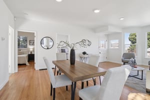 Delfino Ave-S0402-013.jpg