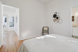 Delfino Ave-S0402-020.jpg