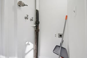 Delfino Ave-S0402-025.jpg