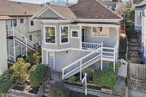 Delfino Ave-S0402-032.jpg