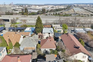 Delfino Ave-S0402-040.jpg