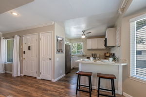 011_211 Kenbrook Cir  