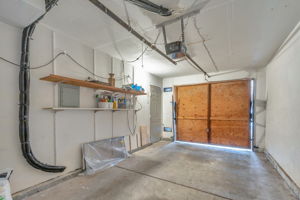 027_211 Kenbrook Cir  