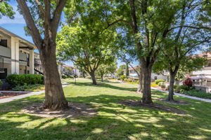 035_211 Kenbrook Cir  